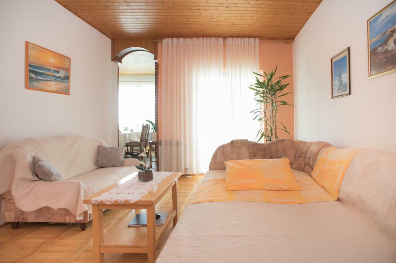 Apartmani Branko Lemac Brodarica  Luaran gambar