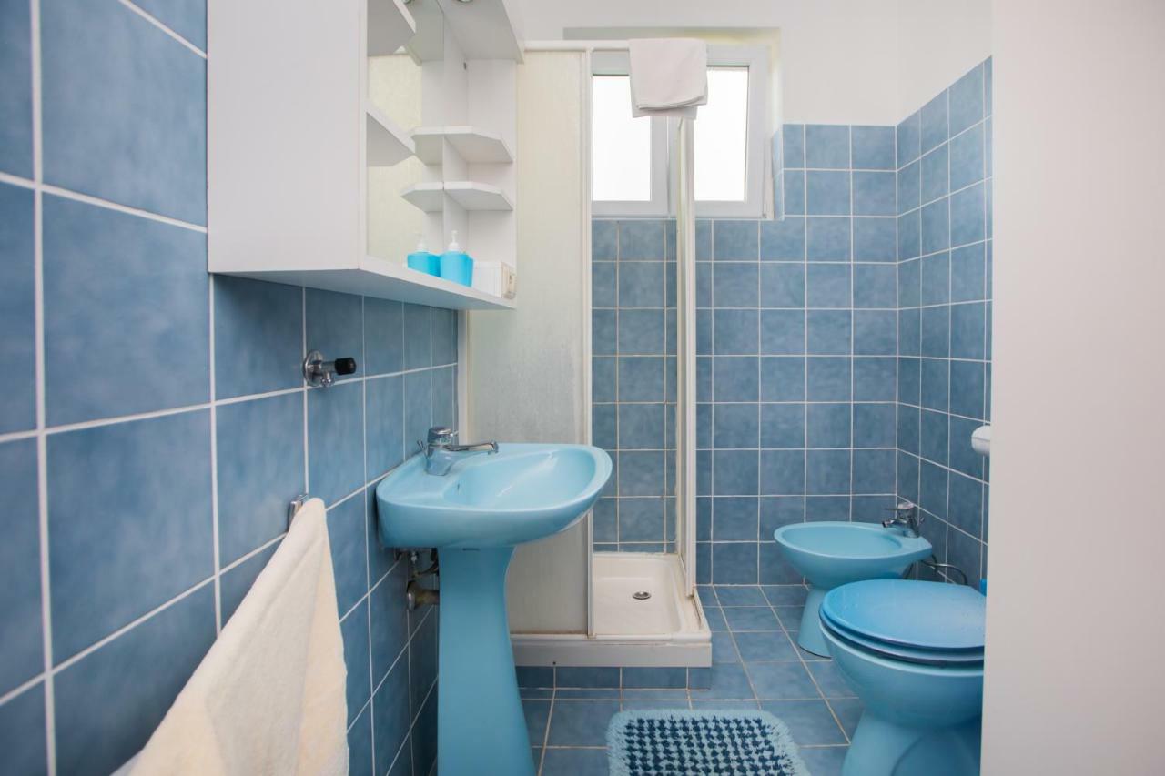 Apartmani Branko Lemac Brodarica  Luaran gambar
