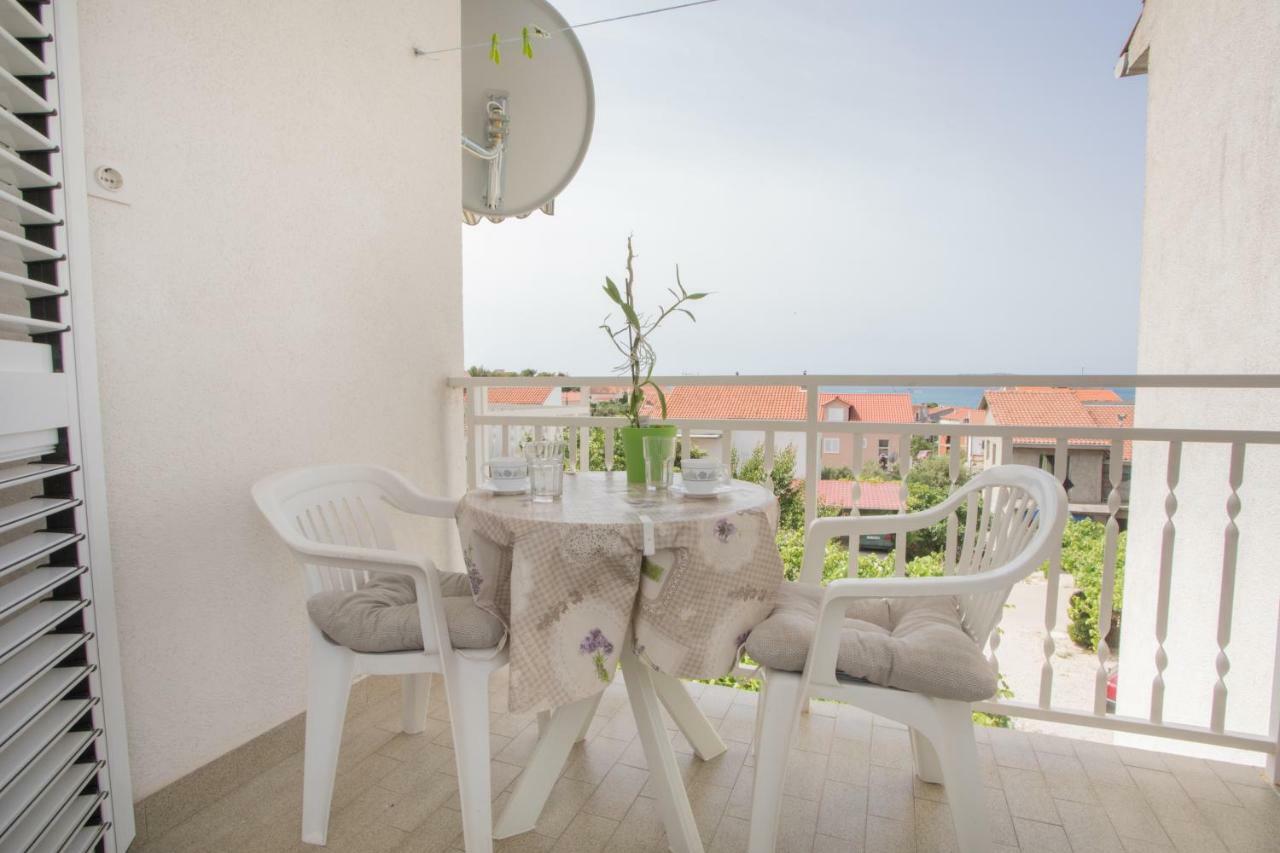 Apartmani Branko Lemac Brodarica  Luaran gambar